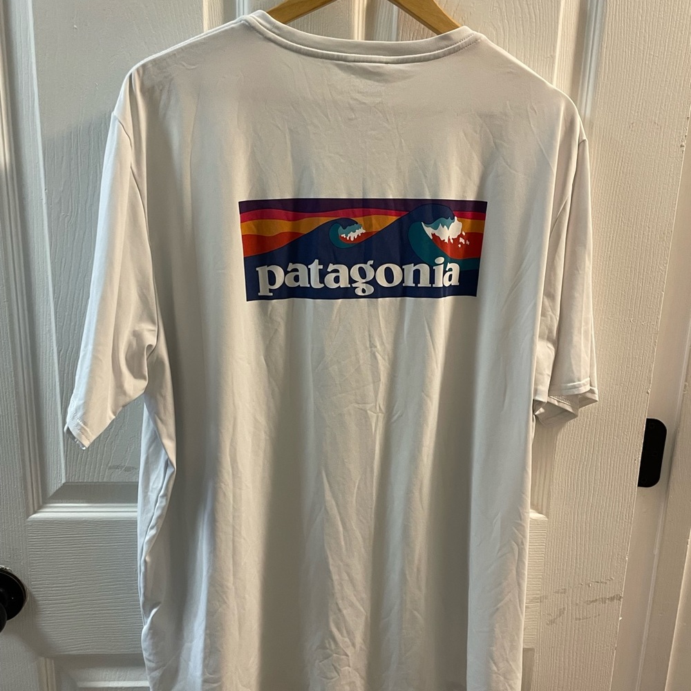 Patagonia Men's Capilene® Cool Daily Graphic Shirt - Waters